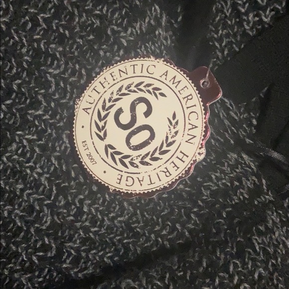 SO sweater with lace up back - Picture 4 of 4